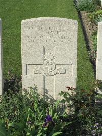 Noeux-Les-Mines Communal Cemetery - Davies, N J