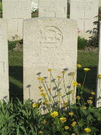 Noeux-Les-Mines Communal Cemetery - Dennis, William Alfred