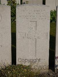 Noeux-Les-Mines Communal Cemetery - Dickinson, Horace