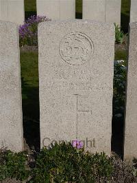 Noeux-Les-Mines Communal Cemetery - Dyke, Walter Padwick