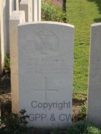 Noeux-Les-Mines Communal Cemetery - Edmonds, George Francis