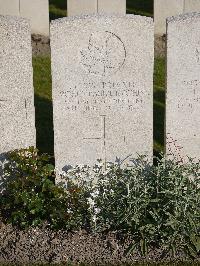 Noeux-Les-Mines Communal Cemetery - Farthing, Arthur Daniel