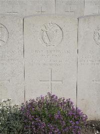 Noeux-Les-Mines Communal Cemetery - Fay, Walter Edward