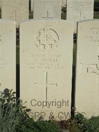 Noeux-Les-Mines Communal Cemetery - Funnell, Jack