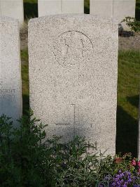 Noeux-Les-Mines Communal Cemetery - Gibson, H
