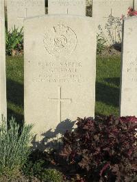 Noeux-Les-Mines Communal Cemetery - Goodall, E