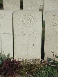 Noeux-Les-Mines Communal Cemetery - Graham, C E