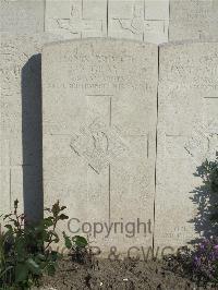 Noeux-Les-Mines Communal Cemetery - Gray, S