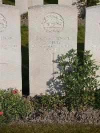 Noeux-Les-Mines Communal Cemetery - Green, C