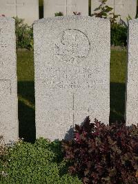Noeux-Les-Mines Communal Cemetery - Halsted, A