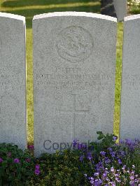 Noeux-Les-Mines Communal Cemetery - Hamilton, Robert Peyton