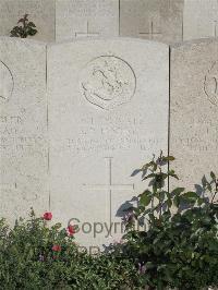 Noeux-Les-Mines Communal Cemetery - Hardy, S P