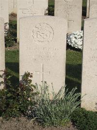Noeux-Les-Mines Communal Cemetery - Harvey, William