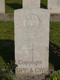 Noeux-Les-Mines Communal Cemetery - Hay, J