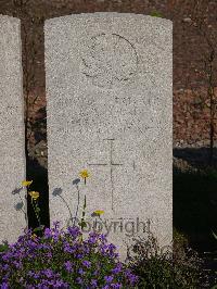 Noeux-Les-Mines Communal Cemetery - Herke, Rudolf Roman