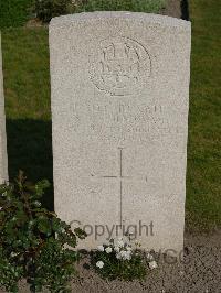 Noeux-Les-Mines Communal Cemetery - Holloway, S J