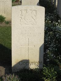 Noeux-Les-Mines Communal Cemetery - Hooley, Joseph