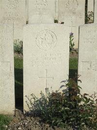 Noeux-Les-Mines Communal Cemetery - Hunt, Edward James