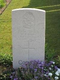 Noeux-Les-Mines Communal Cemetery - Hunt, W F