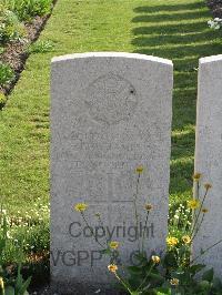 Noeux-Les-Mines Communal Cemetery - James, P W