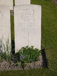 Noeux-Les-Mines Communal Cemetery - Julings, J E