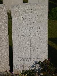 Noeux-Les-Mines Communal Cemetery - Kearney, R