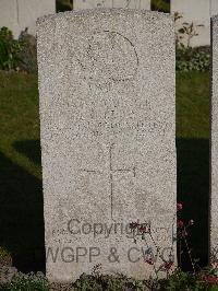 Noeux-Les-Mines Communal Cemetery - Kelly, Frank Cardigan