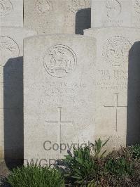 Noeux-Les-Mines Communal Cemetery - Lockey, S