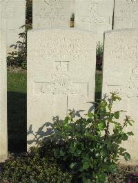 Noeux-Les-Mines Communal Cemetery - Marsham, G T