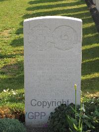 Noeux-Les-Mines Communal Cemetery - Martin, C