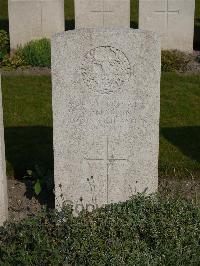 Noeux-Les-Mines Communal Cemetery - Martin, W