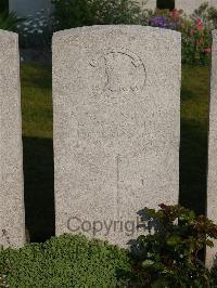 Noeux-Les-Mines Communal Cemetery - McDonald, Duncan