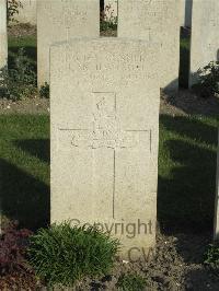 Noeux-Les-Mines Communal Cemetery - McIlwraith, J