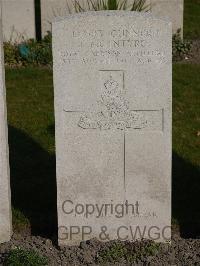 Noeux-Les-Mines Communal Cemetery - McIntyre, John