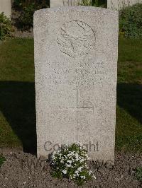 Noeux-Les-Mines Communal Cemetery - McKenzie, A