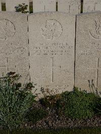 Noeux-Les-Mines Communal Cemetery - McRae, John Murdo