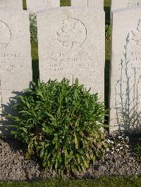 Noeux-Les-Mines Communal Cemetery - Murray, Herbert Edward
