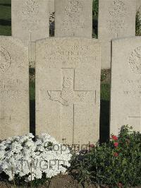 Noeux-Les-Mines Communal Cemetery - Nicholls, D