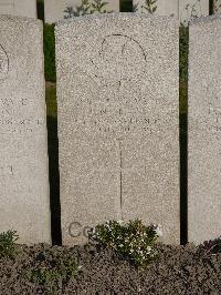 Noeux-Les-Mines Communal Cemetery - Nicholls, H