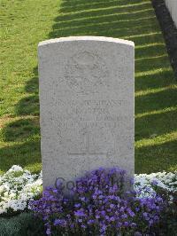 Noeux-Les-Mines Communal Cemetery - Norton, Charles
