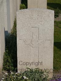Noeux-Les-Mines Communal Cemetery - Nuttall, Fred