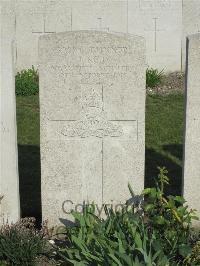 Noeux-Les-Mines Communal Cemetery - Reid, J