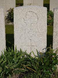Noeux-Les-Mines Communal Cemetery - Roberts, Arthur Frederick