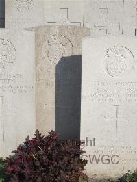Noeux-Les-Mines Communal Cemetery - Ryan, J
