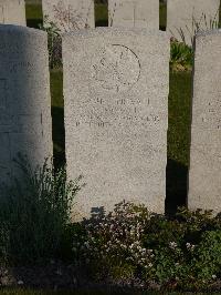 Noeux-Les-Mines Communal Cemetery - Service, Robert