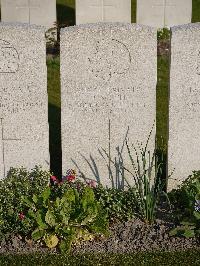 Noeux-Les-Mines Communal Cemetery - Smith, J