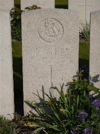 Noeux-Les-Mines Communal Cemetery - Smith, Thomas