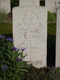 Noeux-Les-Mines Communal Cemetery - Stevens, John