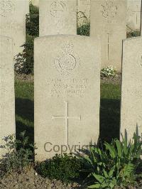 Noeux-Les-Mines Communal Cemetery - Swansbury, J