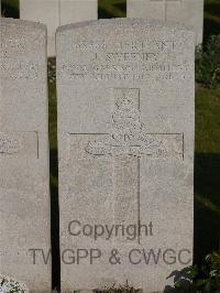 Noeux-Les-Mines Communal Cemetery - Sweeney, John
